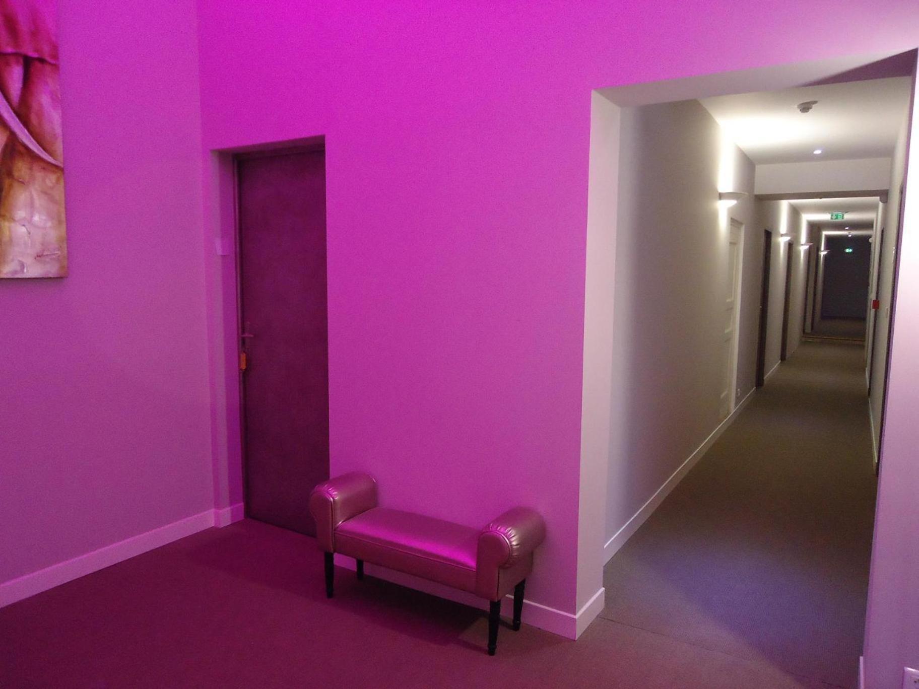 Hotel Le Lys D'Or Vauvert Eksteriør bilde
